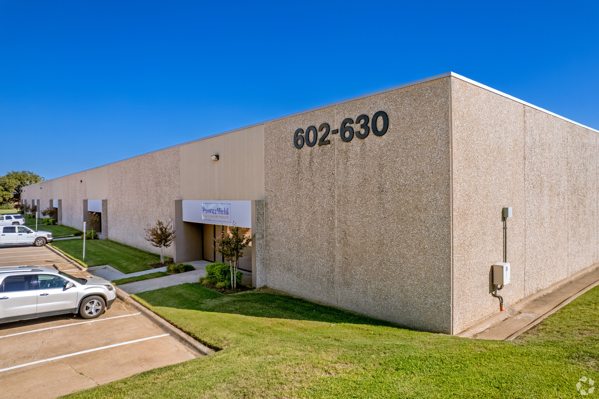 602-630 E Avenue K, Grand Prairie, TX for Rent