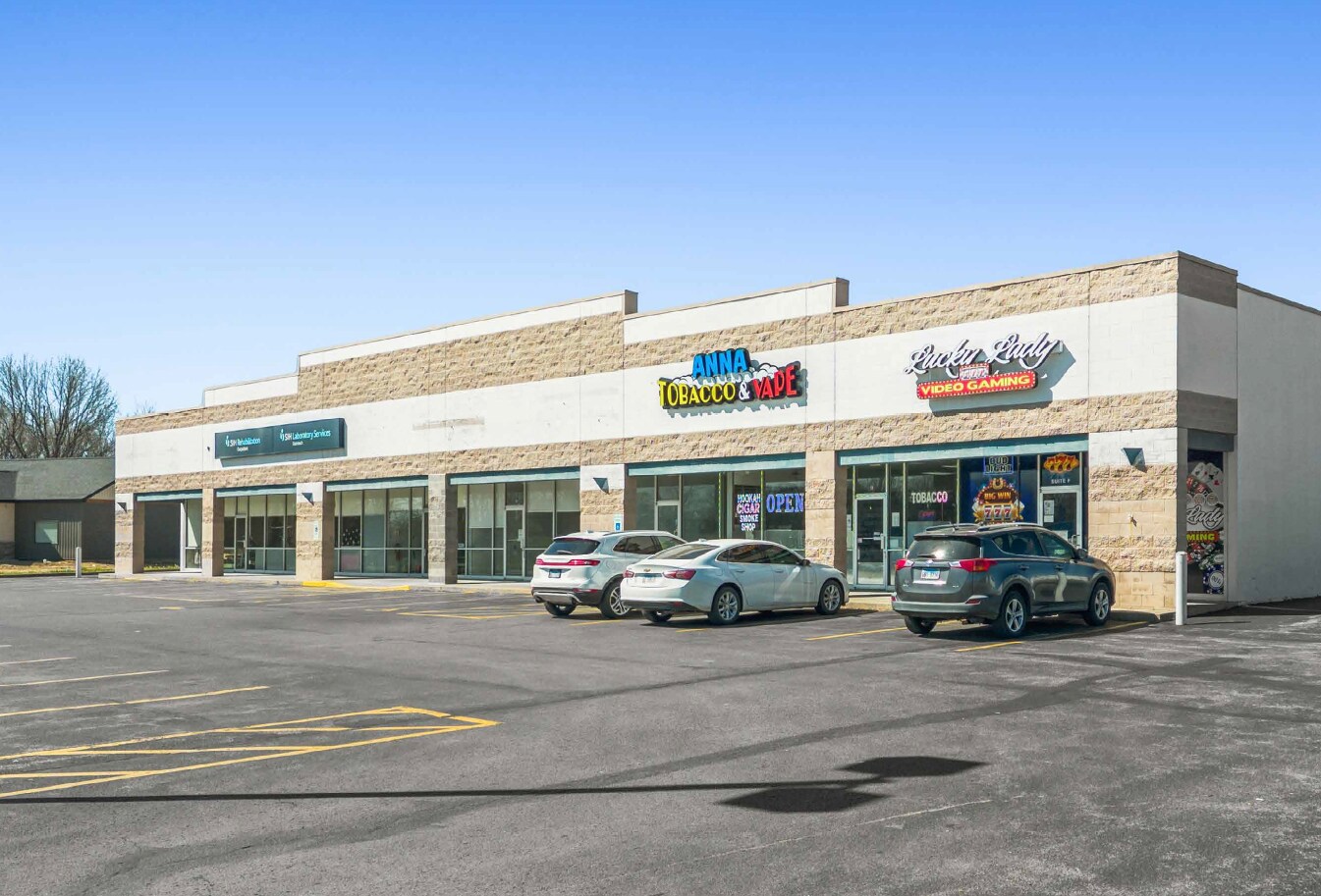 1000 Leigh Ave, Anna, IL for Sale