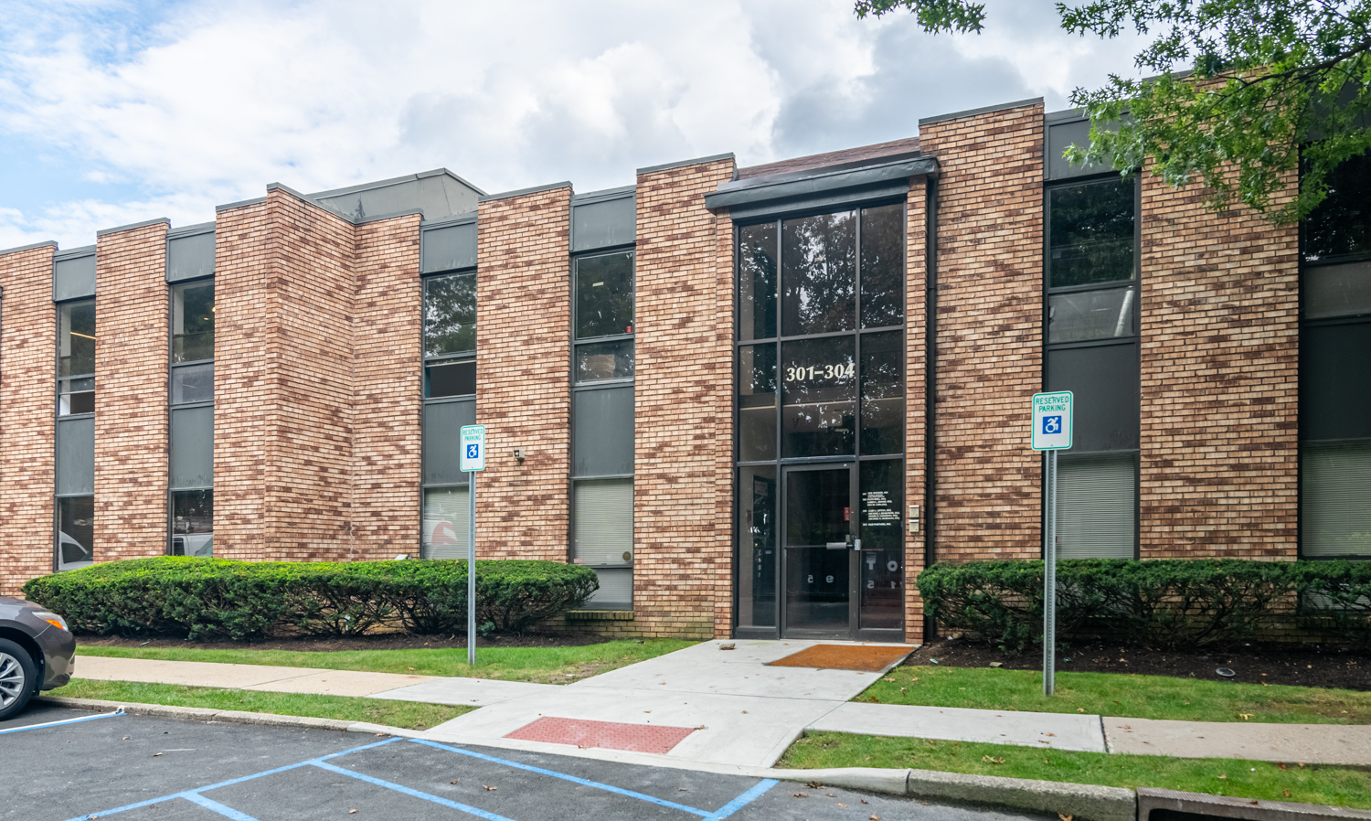 55 Old Turnpike Rd, Nanuet, NY for Rent
