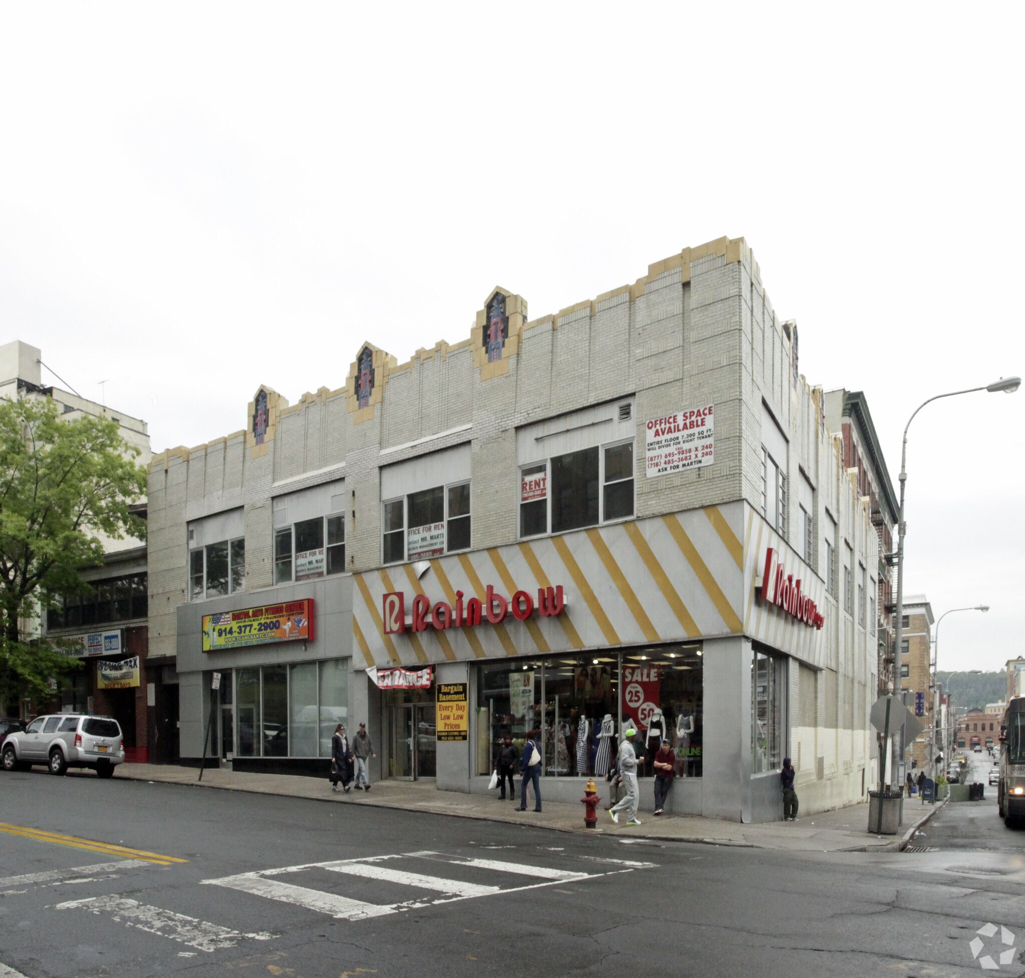 2731 S Broadway Yonkers, NY 10701 Retail Property for Lease on
