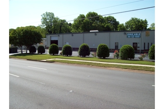 3015 Governors Dr SW, Huntsville, AL for Sale