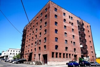 Portland, OR Office - 1801 NW Upshur St