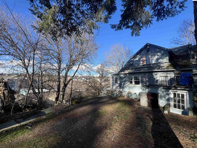 230-240 SE Spring St, Pullman, WA for Sale