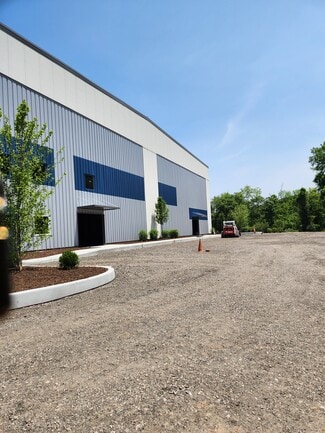 Brewster Village, NY Industrial - 280 Fields Ln