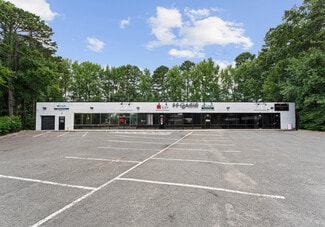 Charlotte, NC Storefront Retail/Office - 5105 Reagan Dr