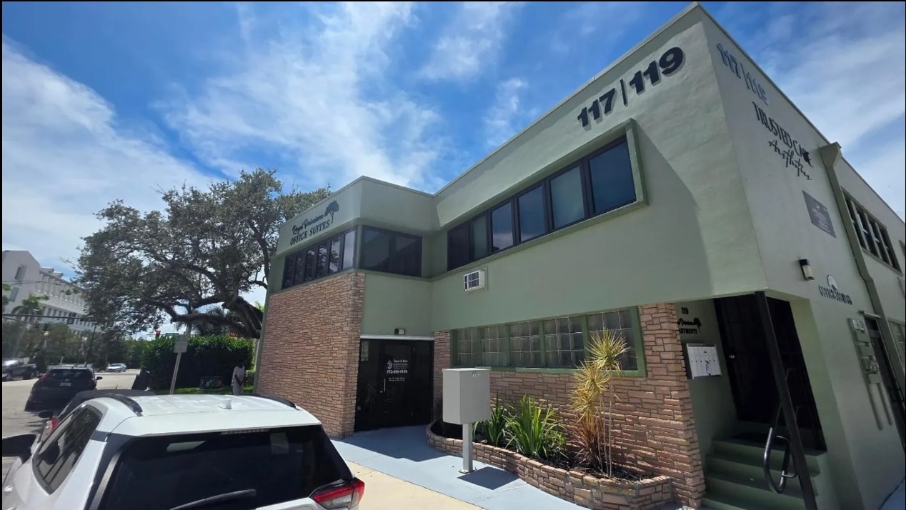 117 N 5th St, Fort Pierce, FL for Sale