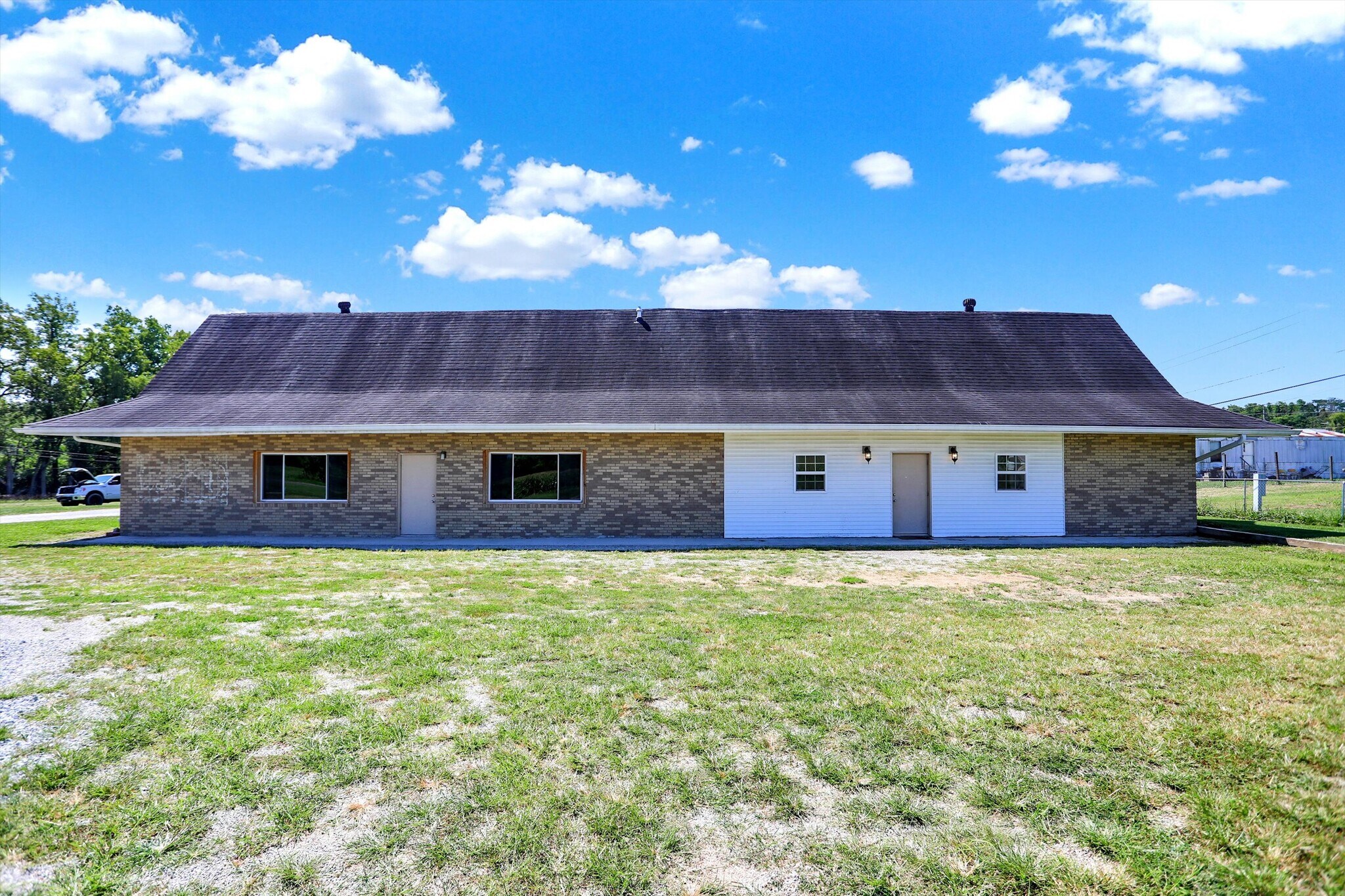 575 W County Road 175 S, Connersville, IN for Sale
