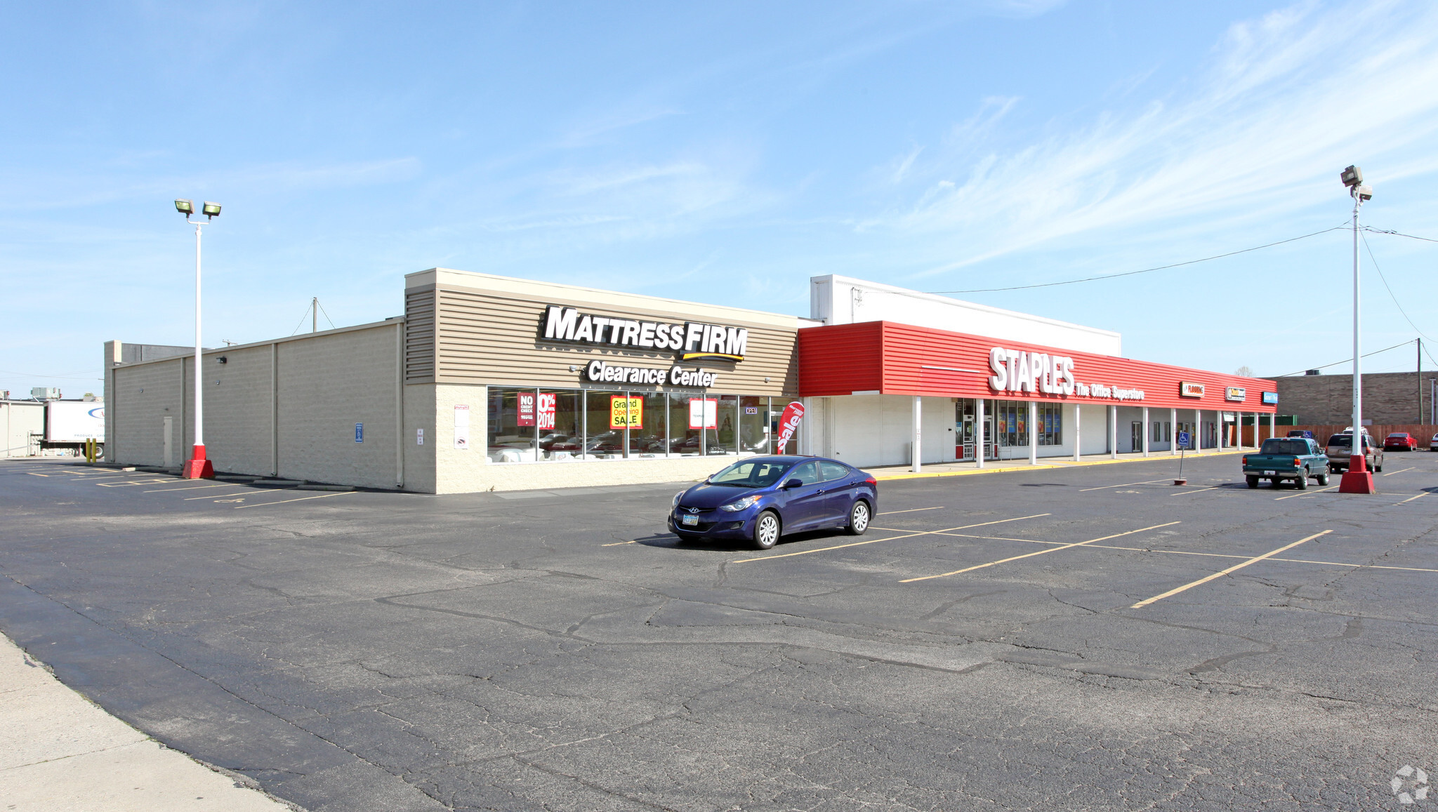 793-811 Hebron Rd, Heath, OH for Rent