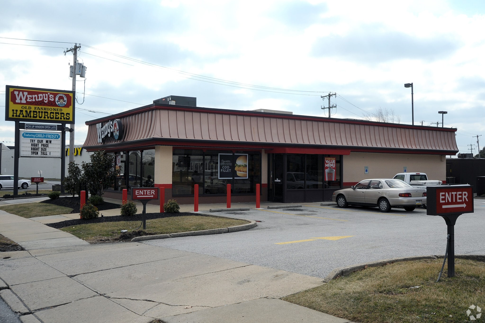 2100 Red Lion Rd, Philadelphia, PA for Sale