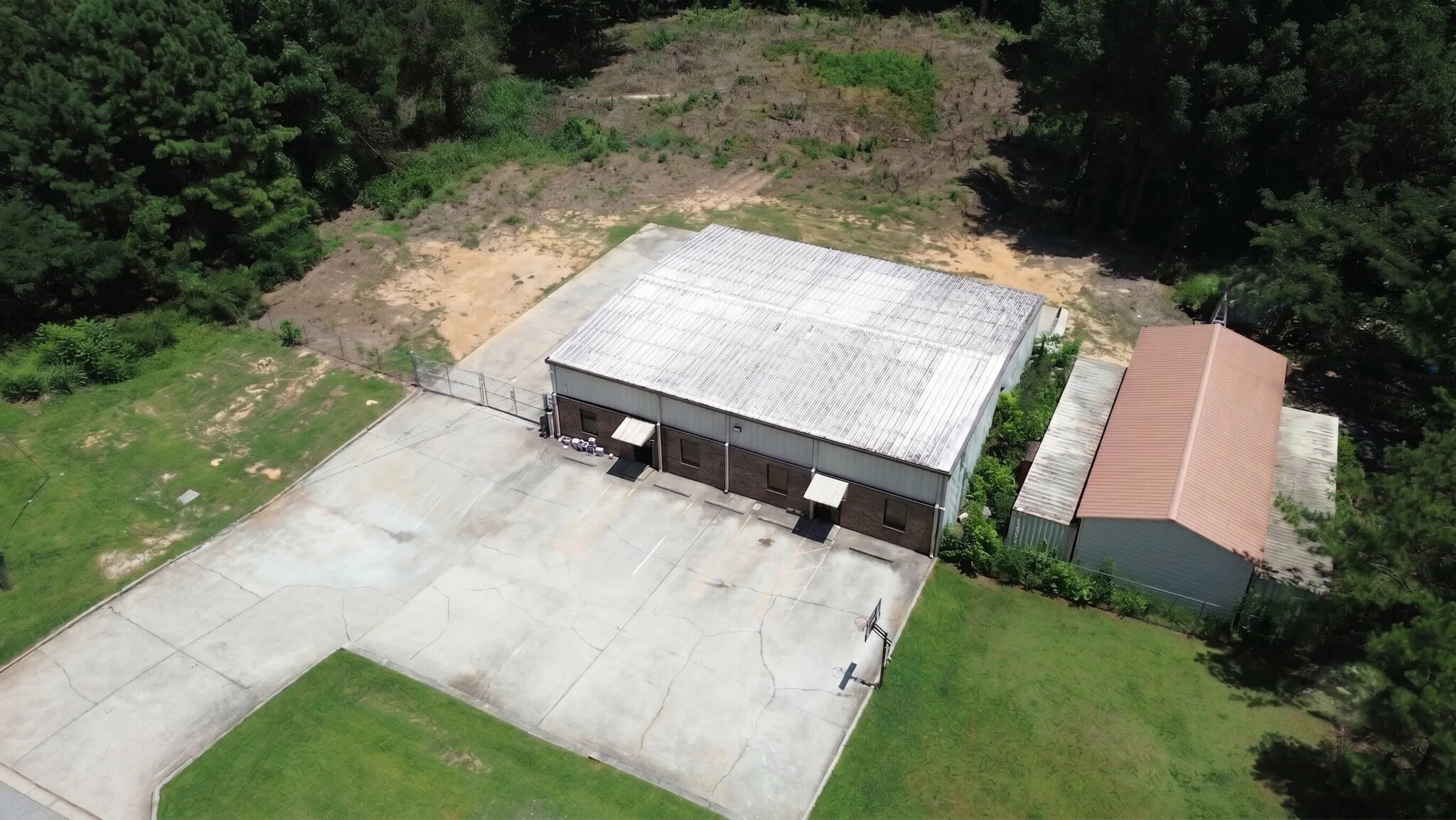 2390 Jason Industrial Pkwy, Winston, GA for Sale