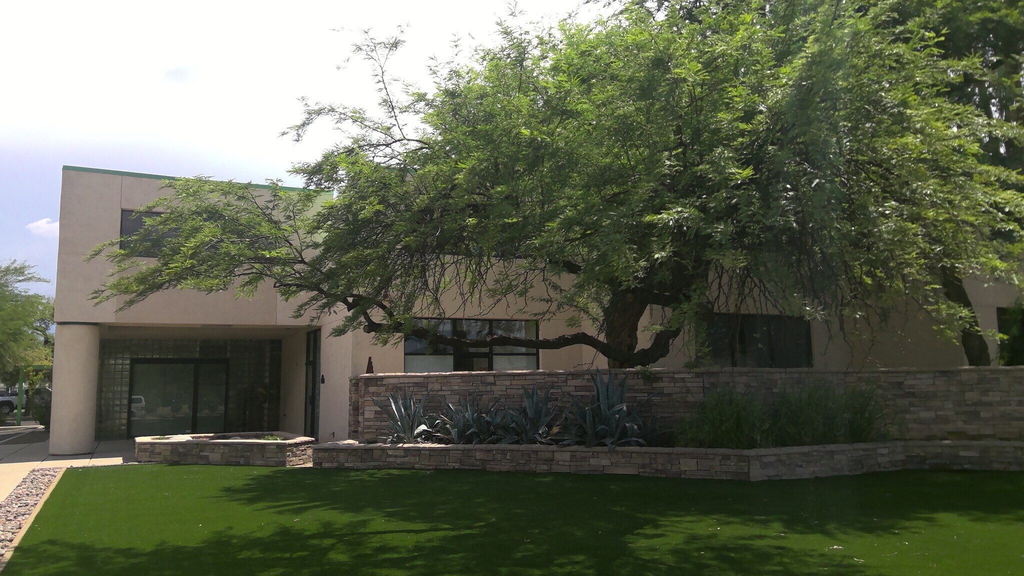 6252 E Grant Rd, Tucson, AZ for Rent