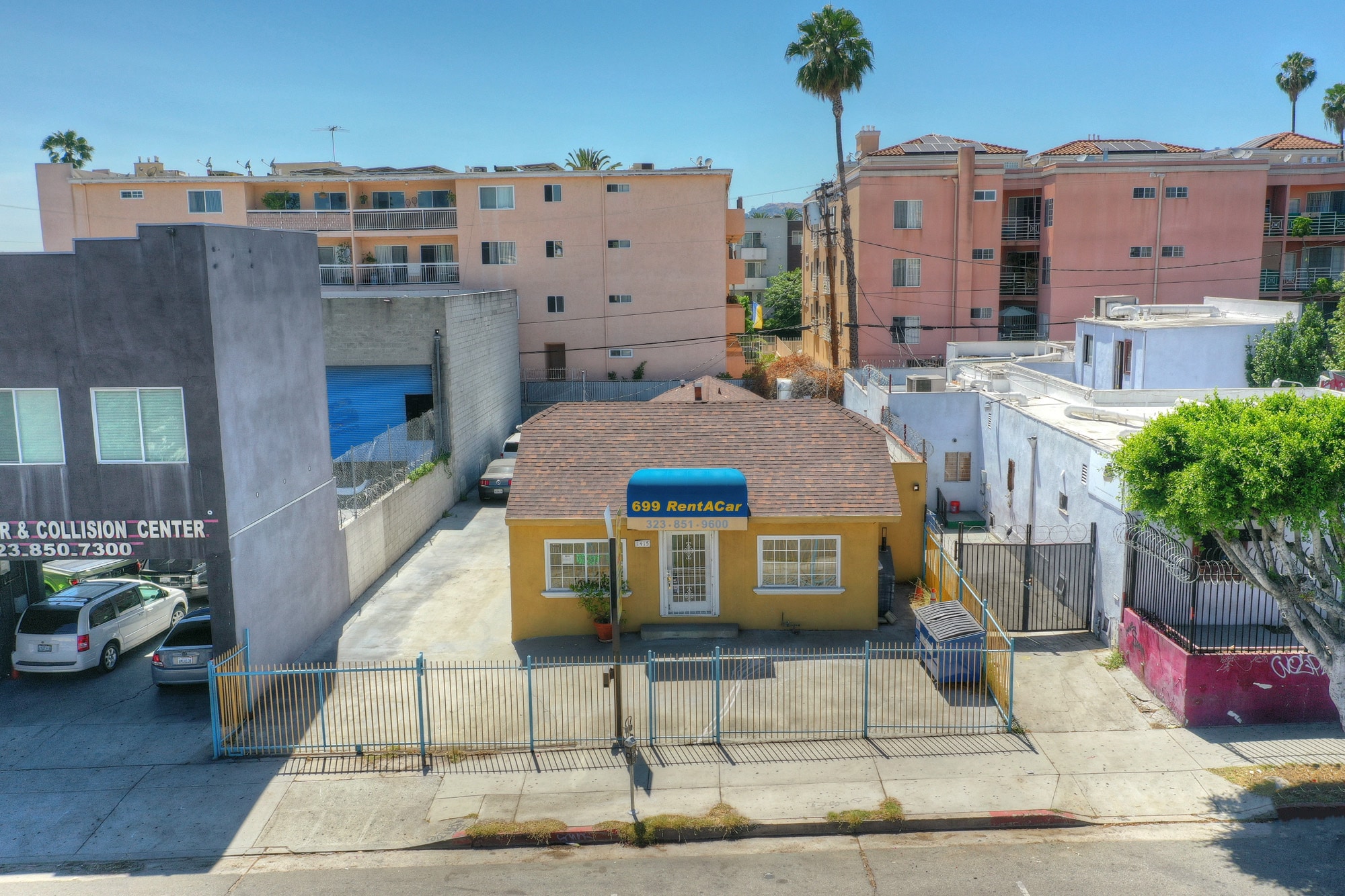 1415 N La Brea Ave, Los Angeles, CA for Rent