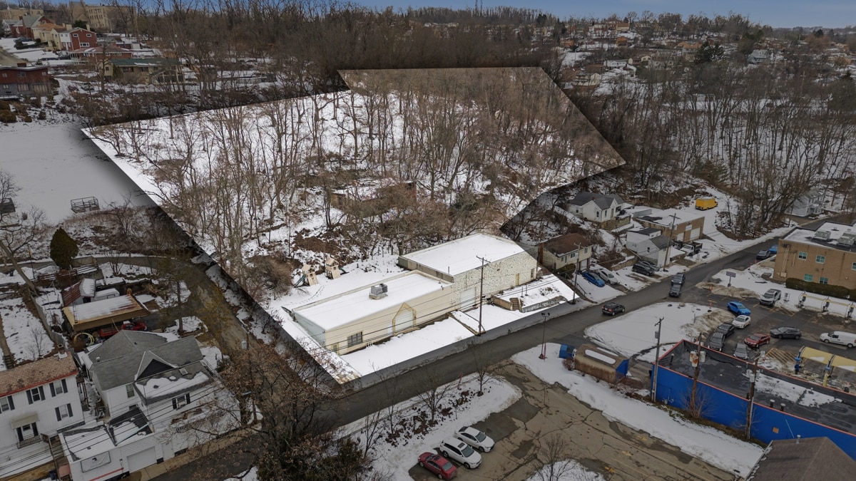 2750 Banksville Rd, Pittsburgh, PA for Sale