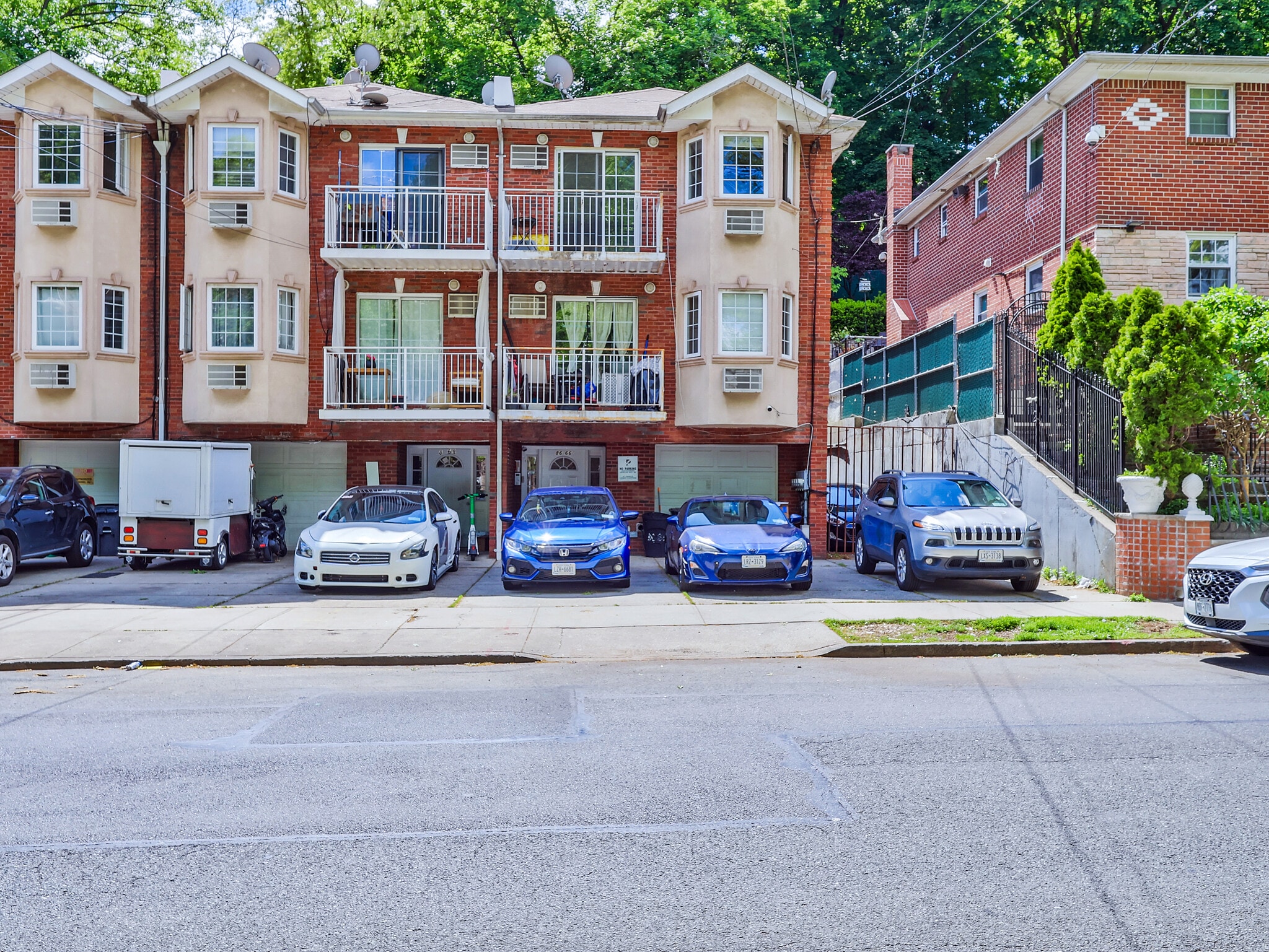 8666 Midland Pky, Jamaica, NY for Sale