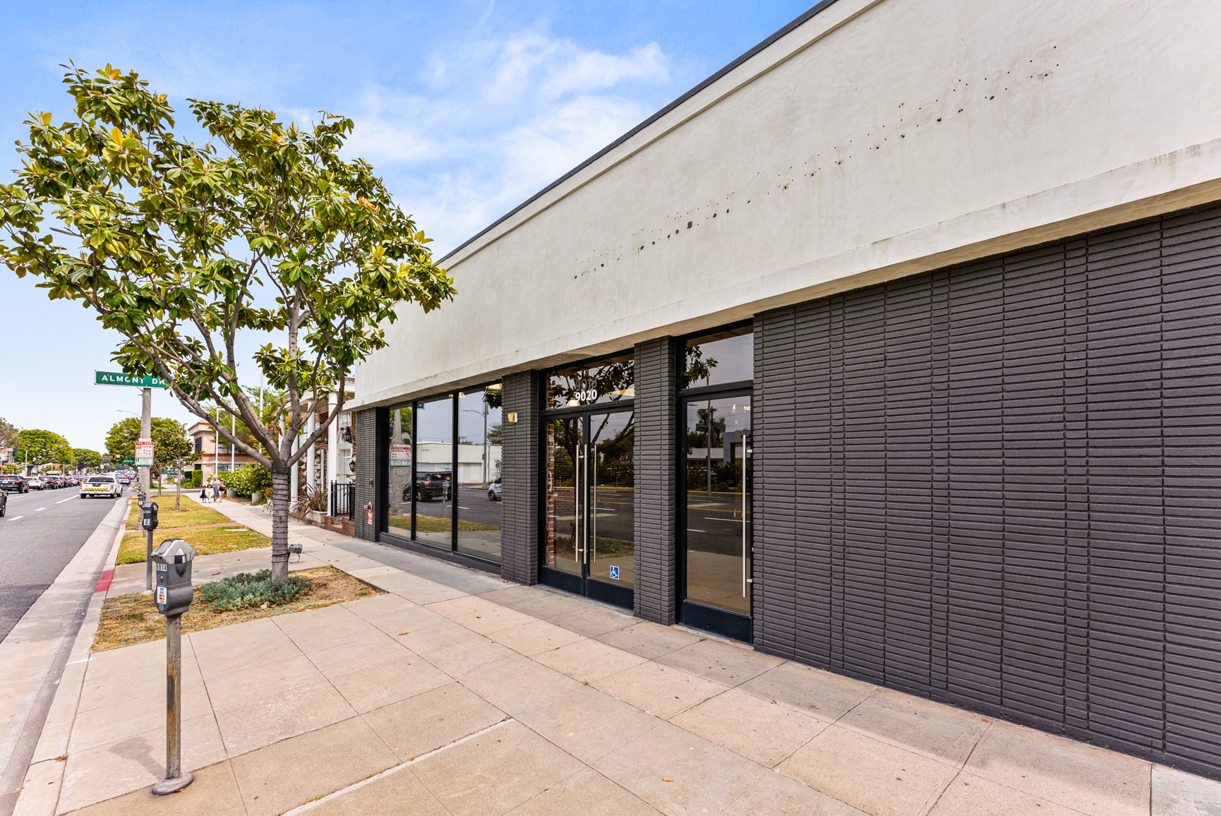 9018-9022 W Olympic Blvd, Beverly Hills, CA for Sale