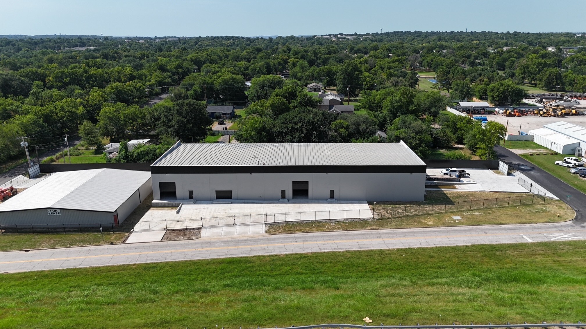 3705 W Skelly Dr, Tulsa, OK for Rent