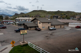 Golden, CO Veterinarian/Kennel - 17575 S Golden Rd