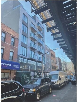 Astoria, NY Office/Medical - 3085 31st St