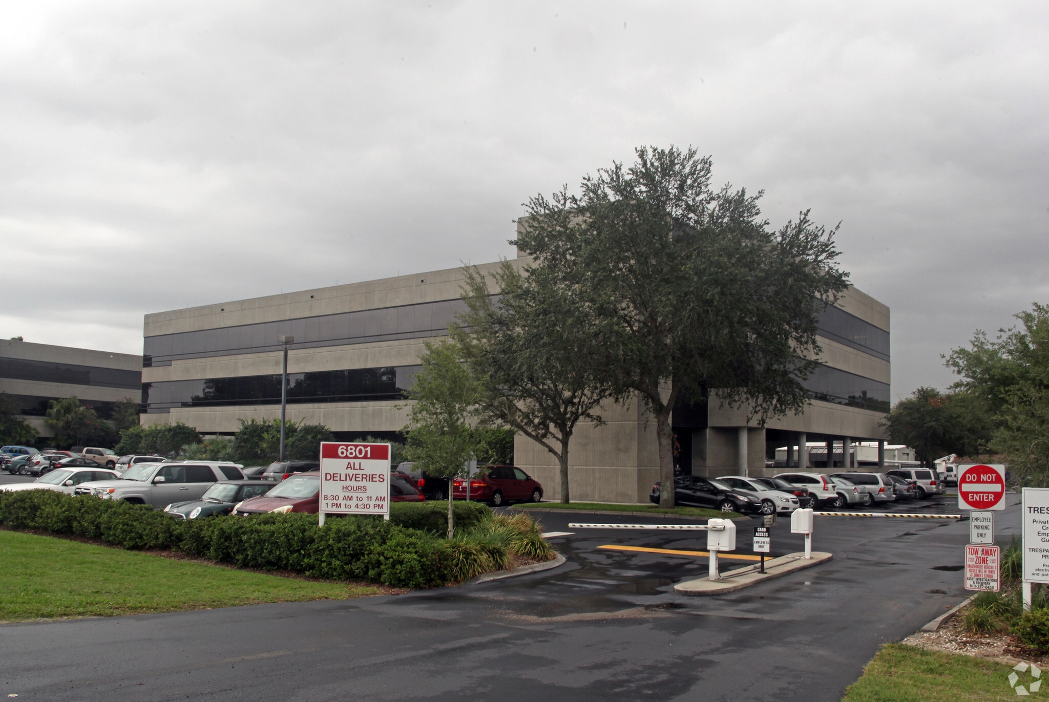 6801 E Hillsborough Ave, Tampa, FL for Rent