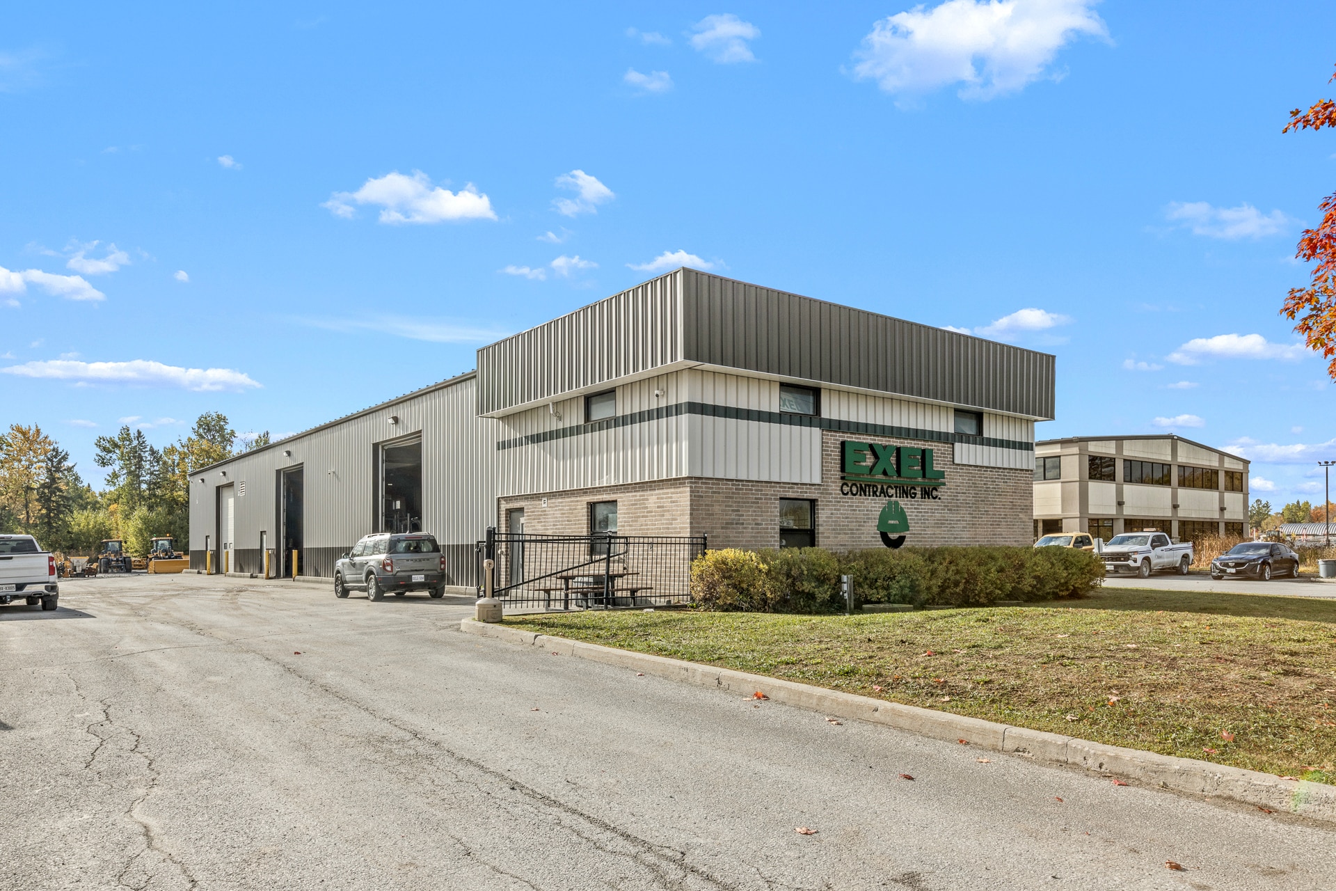143 Walgreen Rd, Ottawa, ON for Sale