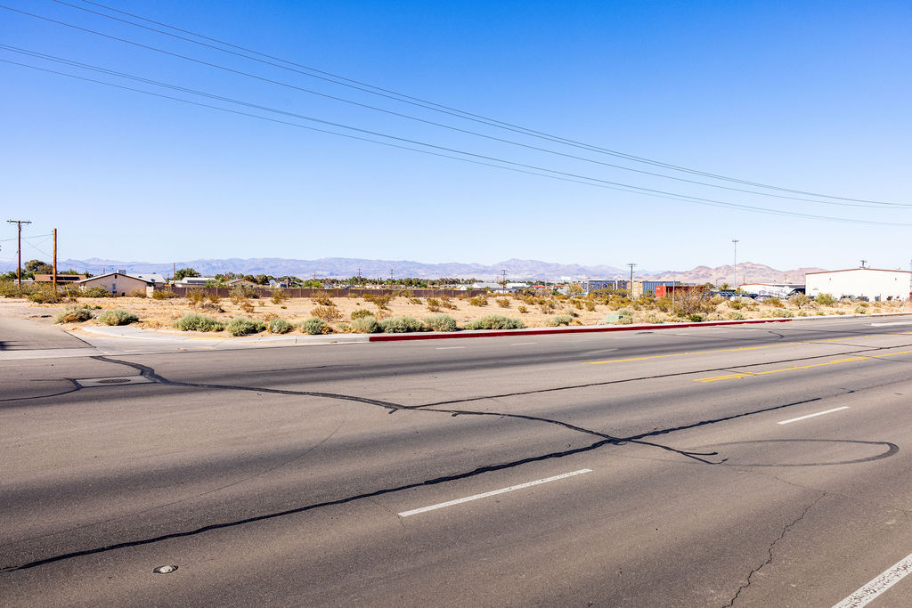 W Ridgecrest Blvd @ N Kern, Ridgecrest, CA for Sale