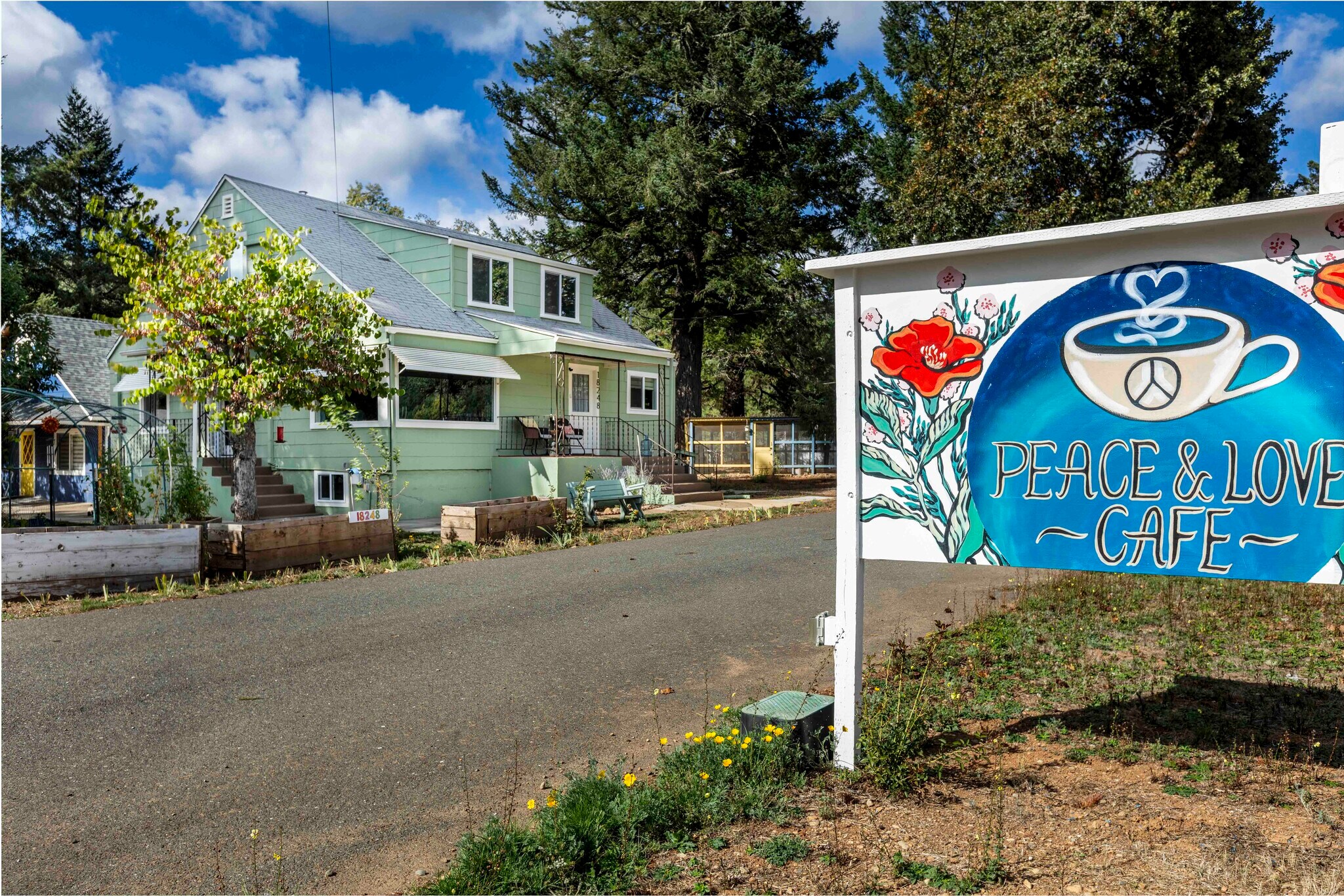 18248 Redwood Hwy, Selma, OR for Sale