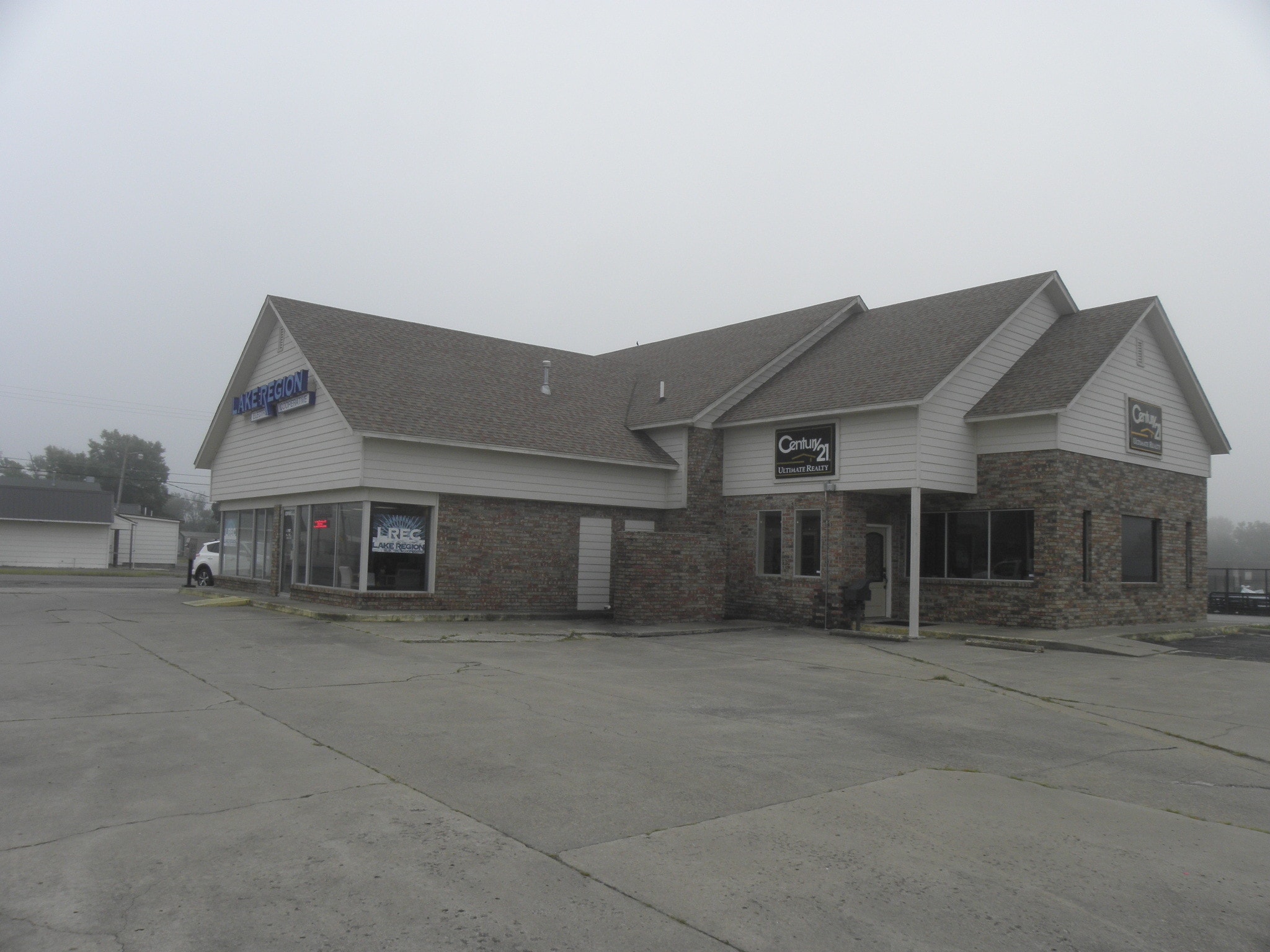 1209 W Cherokee St, Wagoner, OK for Sale