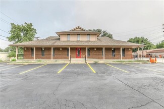 Buckner, MO Office/Retail - 4 W Monroe St