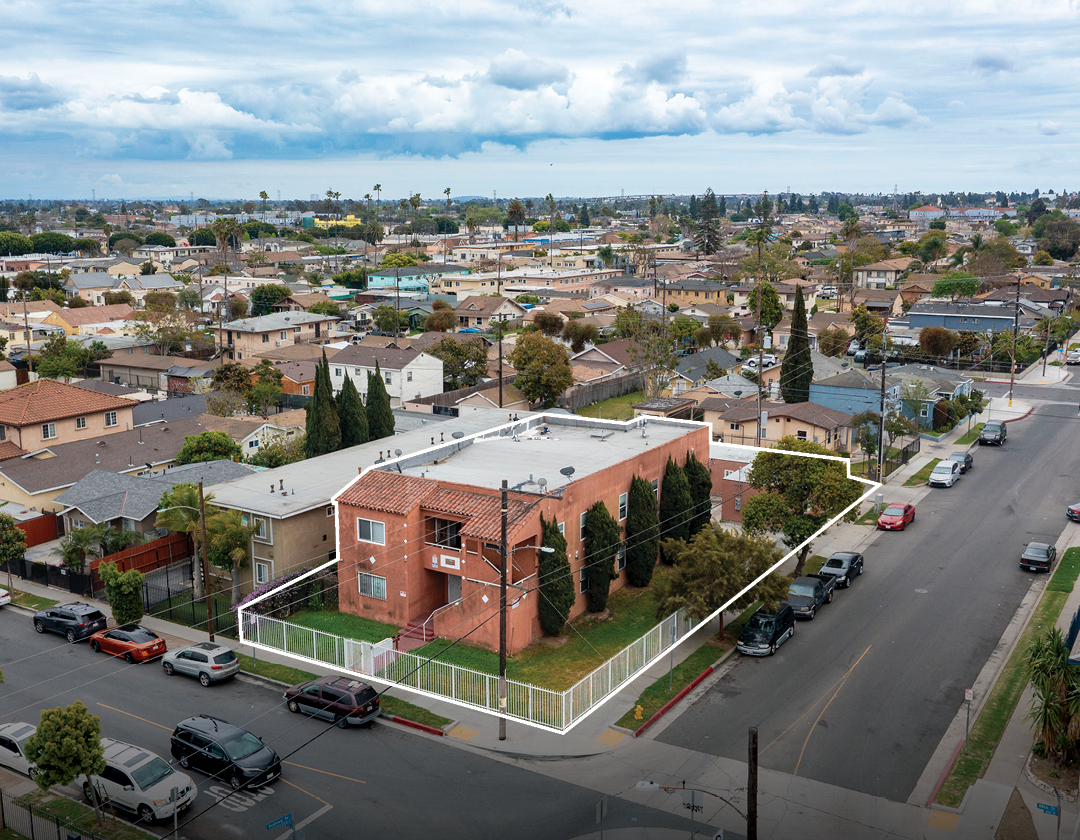 1152 W 88th St, Los Angeles, CA for Sale