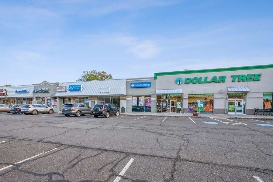 215 US Highway 22, Green Brook, NJ for Rent