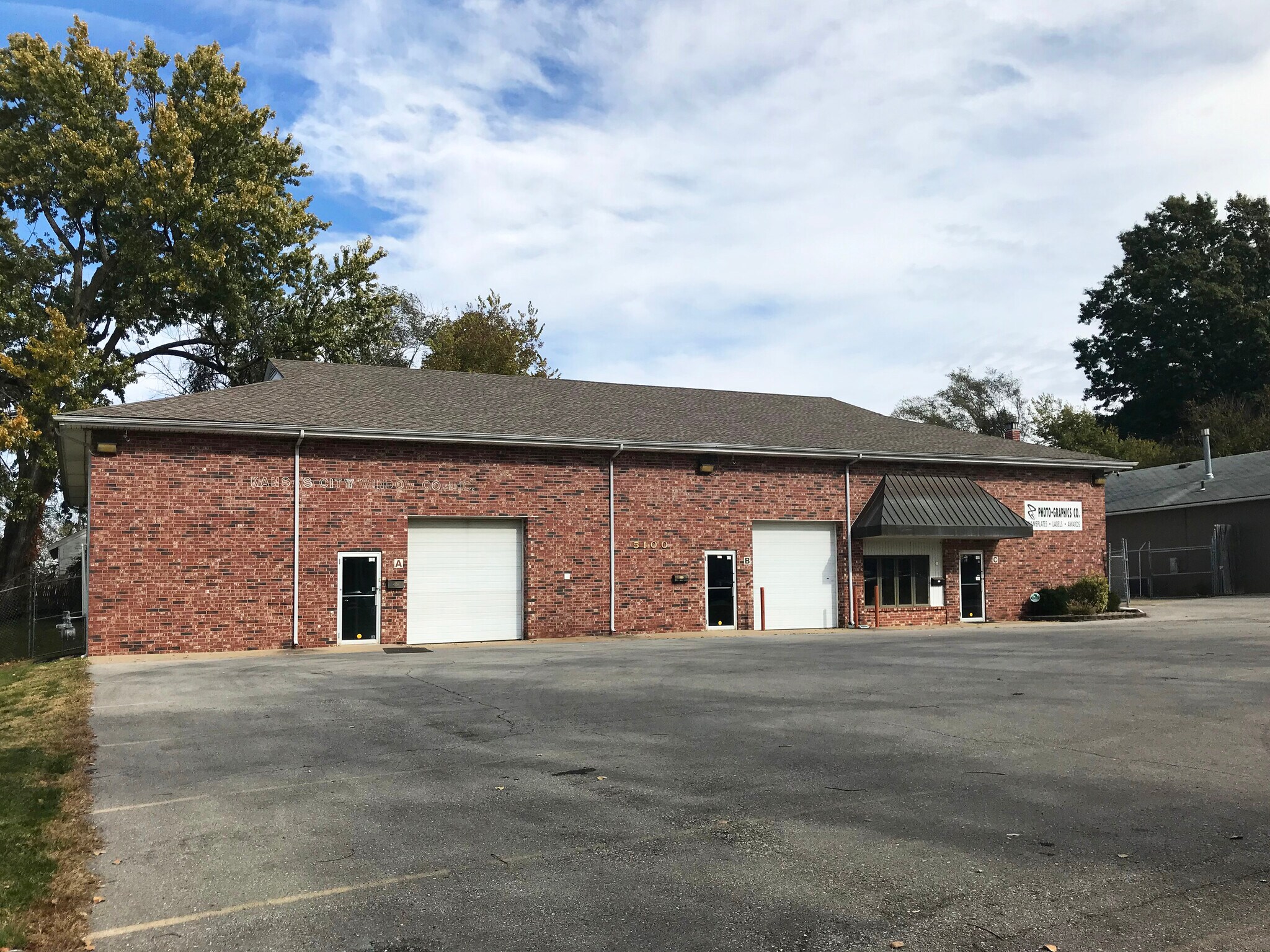 5100 Martha Truman Rd Grandview, MO 64030 Industrial Property for