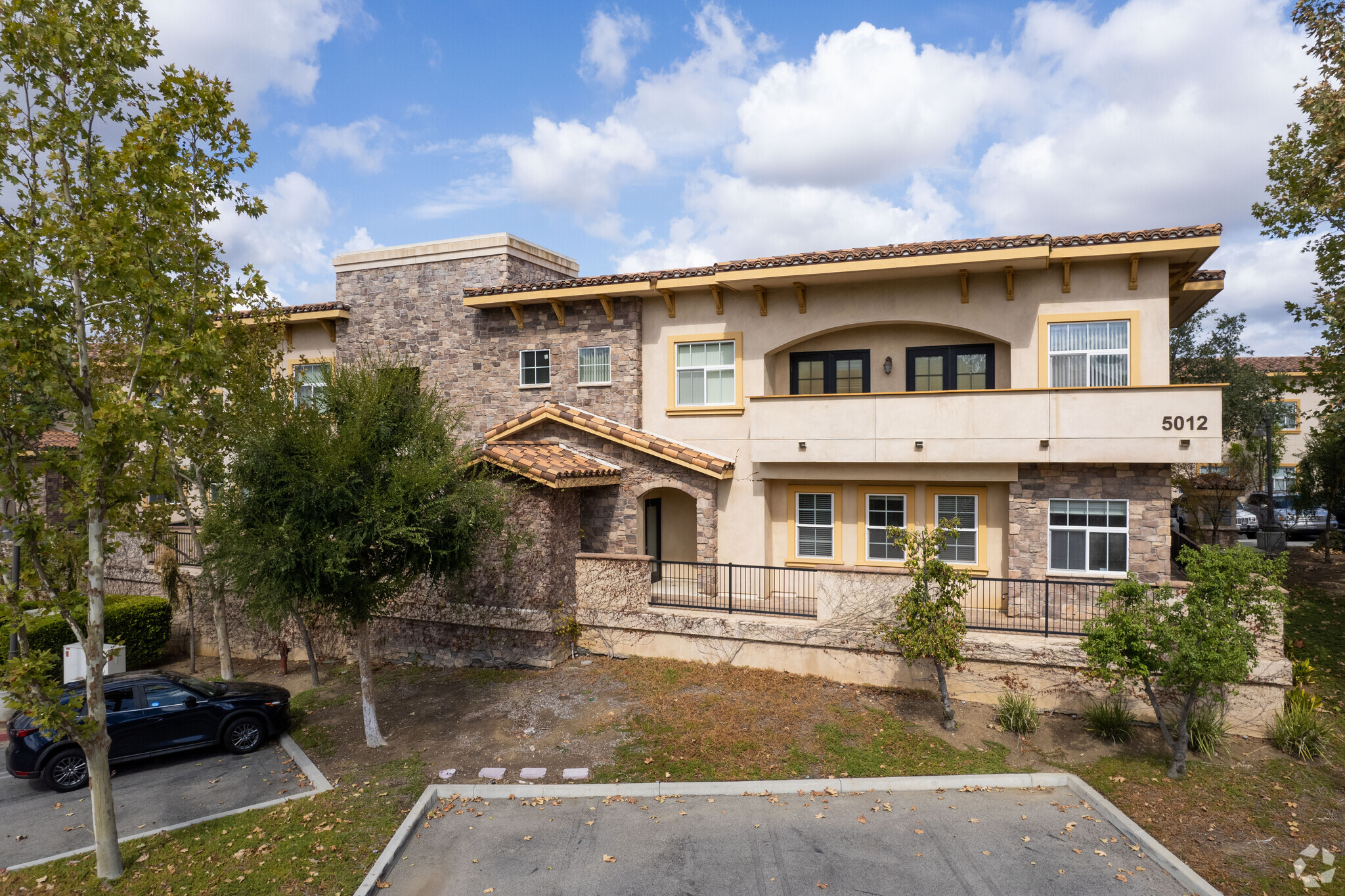 5012 Chesebro Rd, Agoura Hills, CA for Sale