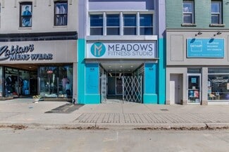 Woodstock, ON Storefront - 473 Dundas St