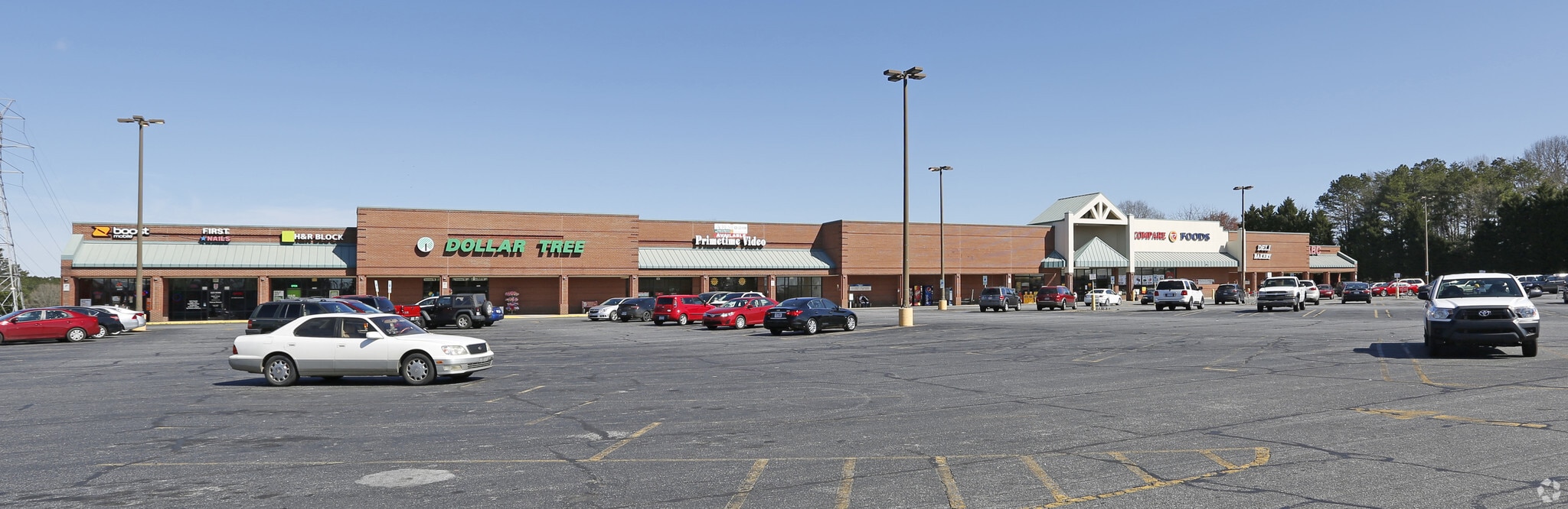 2500 Springs Rd Hickory, NC 28601 Shopping Center Property for Lease