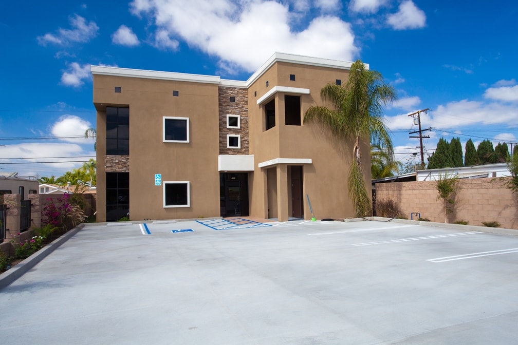 10421 Magnolia Ave, Anaheim, CA for Sale