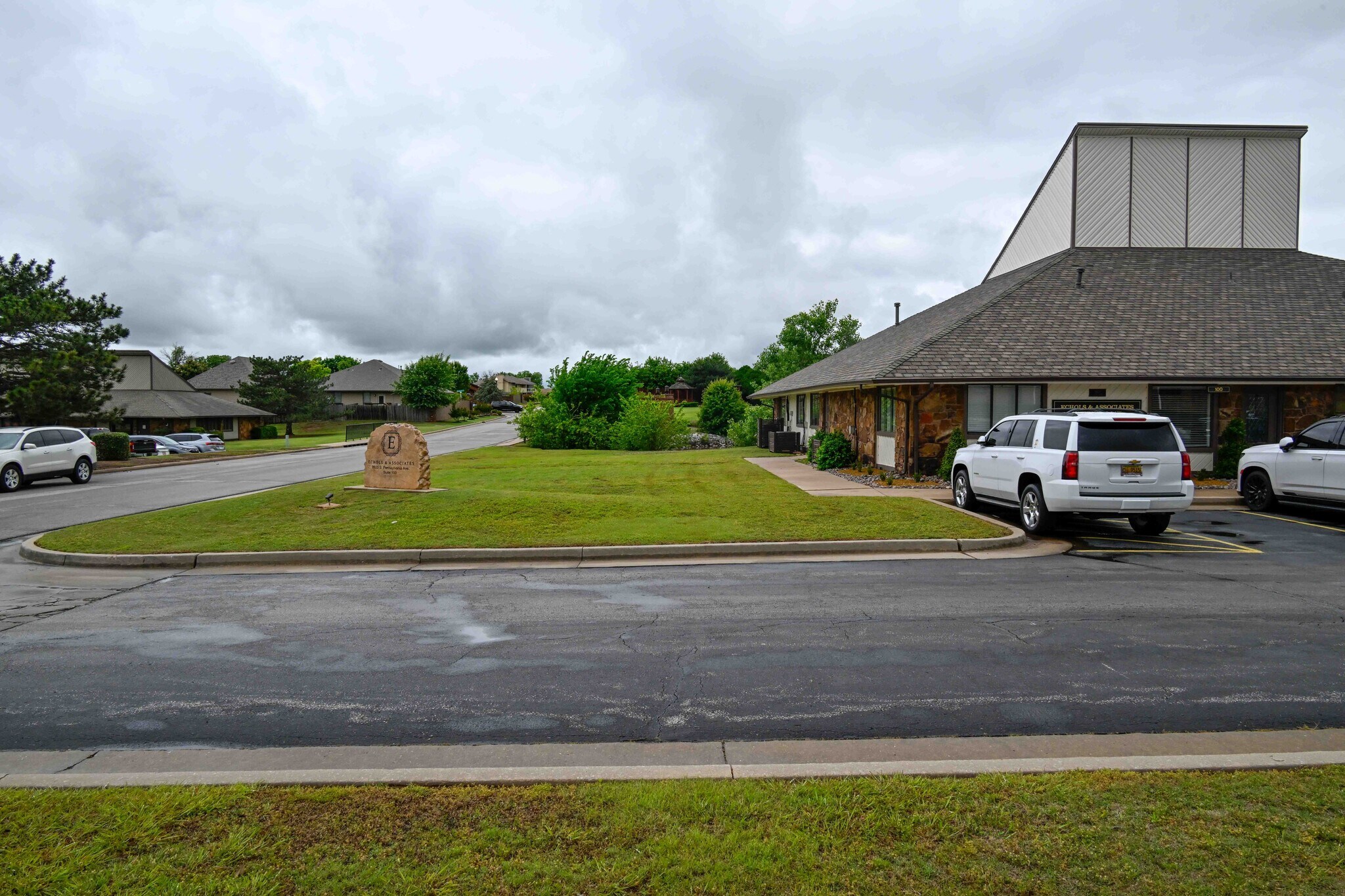 9925 S Pennsylvania Ave, Oklahoma City, OK for Sale