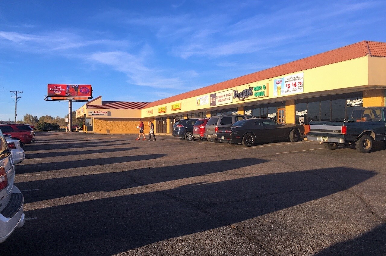951955 Powers Blvd Colorado Springs, CO 80915 Retail Property for