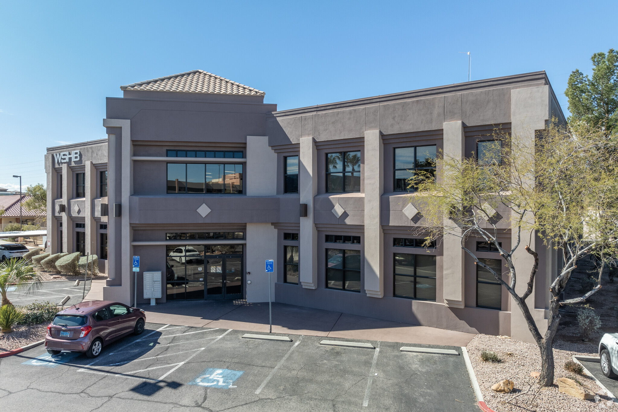 2881 Business Park Ct, Las Vegas, NV for Rent