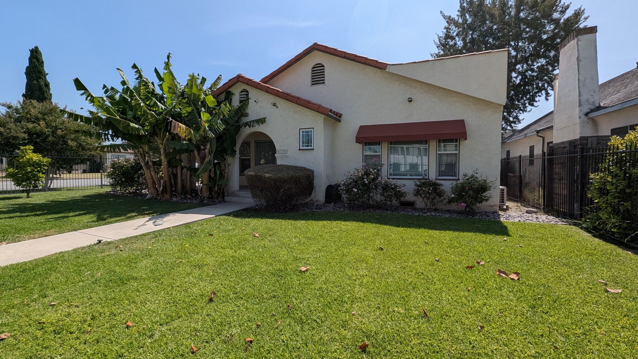 534 N Campus Ave, Ontario, CA for Sale
