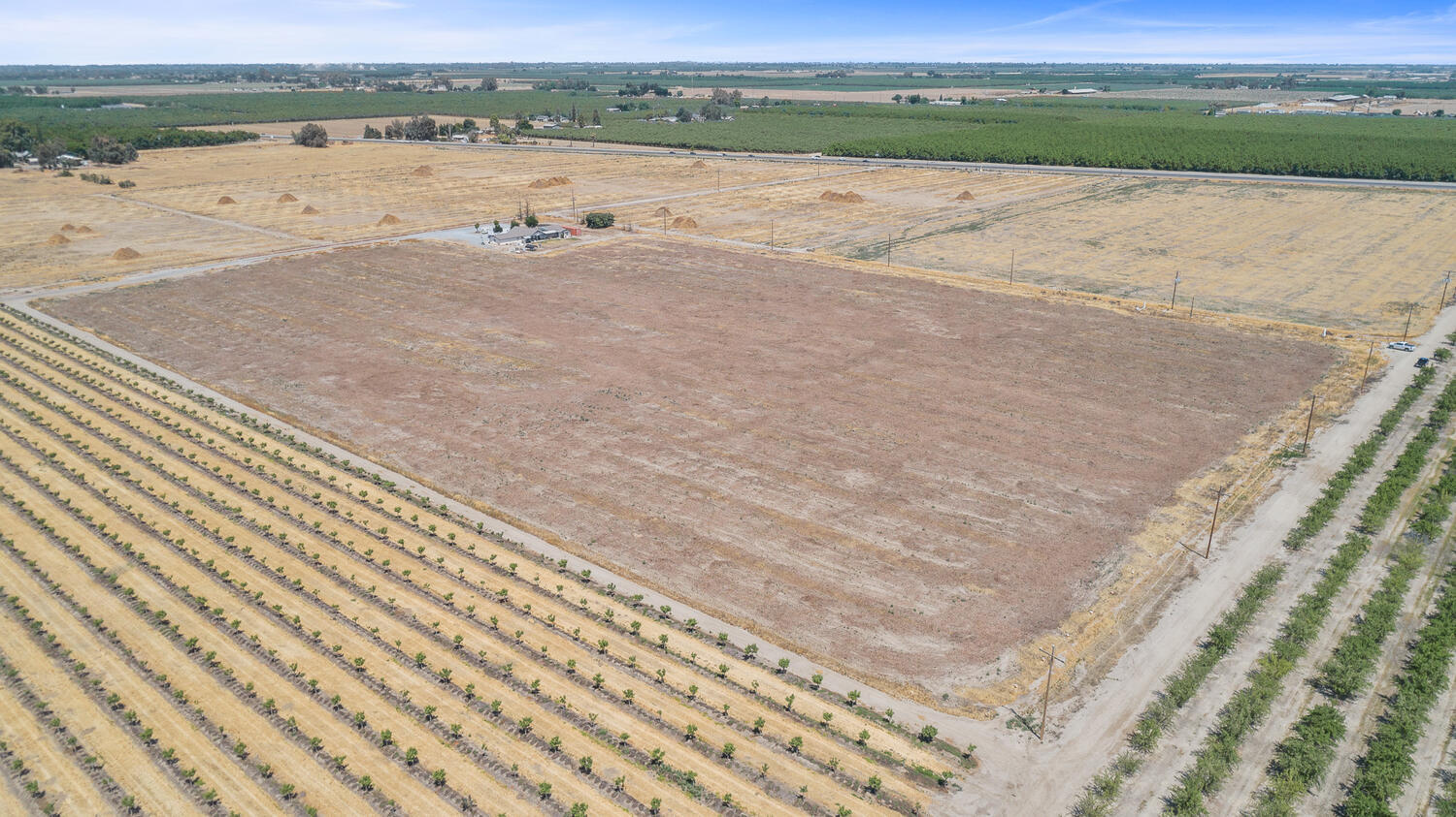 Houston Avenue & 14th Avenue, Hanford, CA for Sale