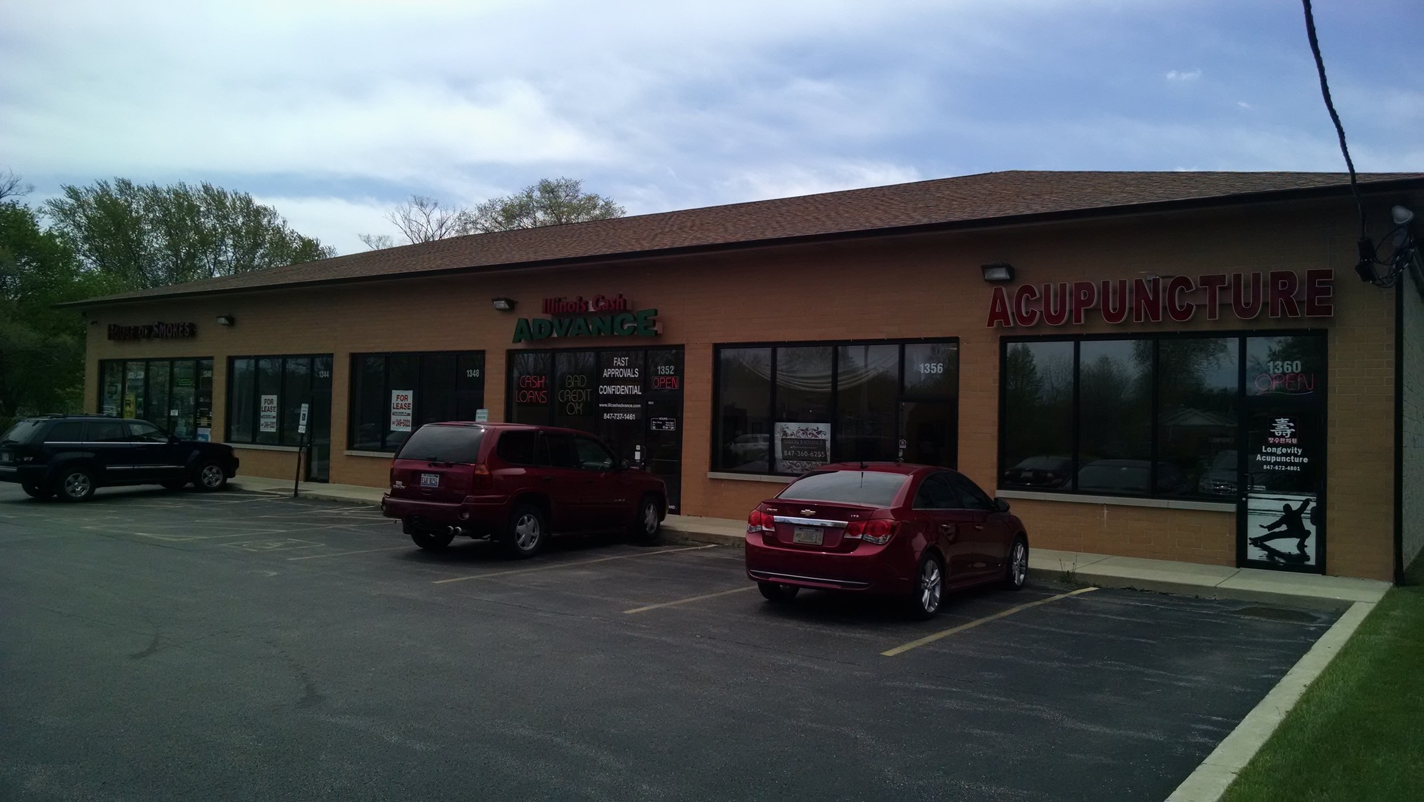 1340-1360 N Green Bay Rd, Waukegan, IL for Rent