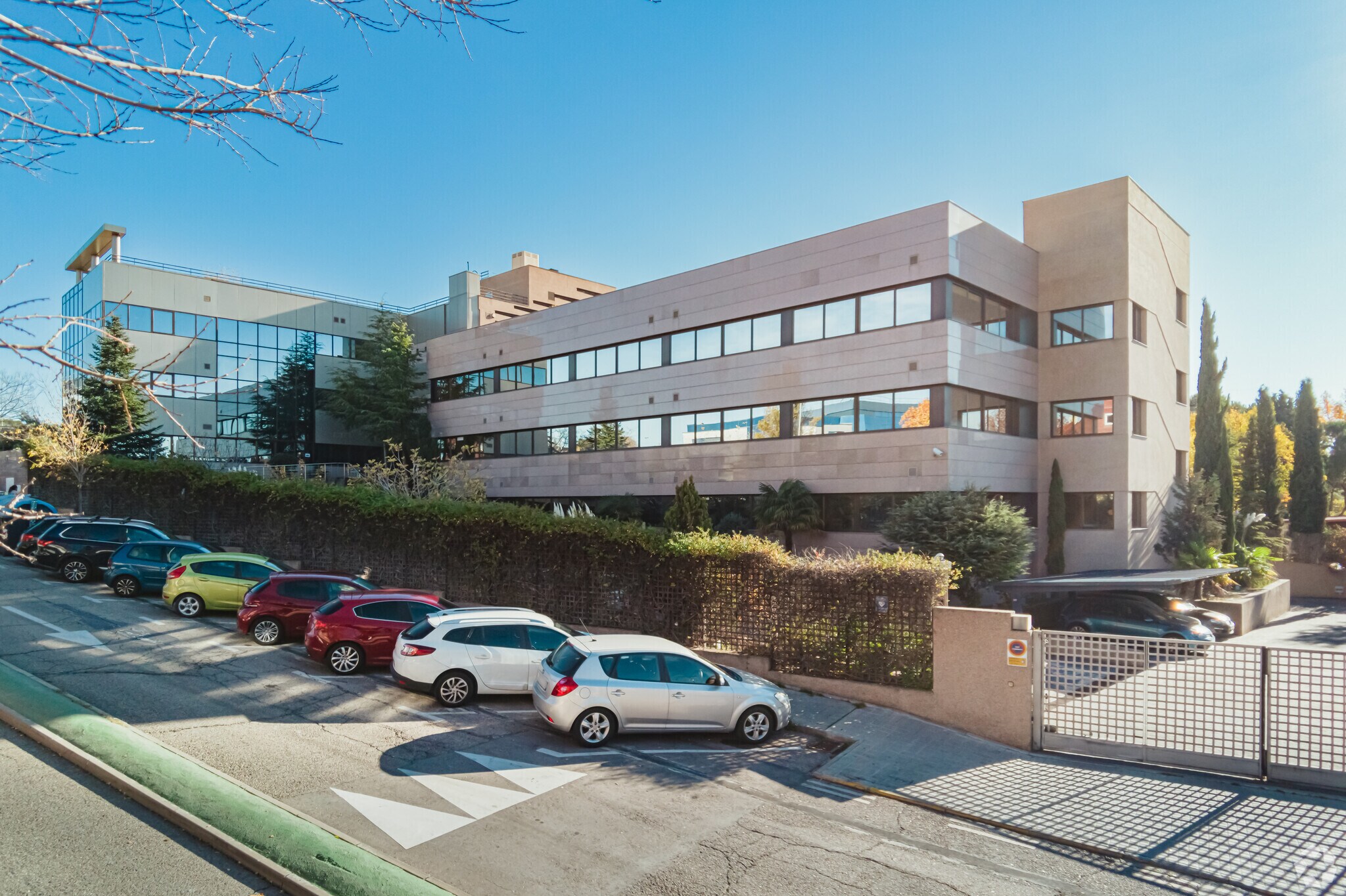12 Calle Valle del Roncal, Las Rozas de Madrid, MAD for Rent