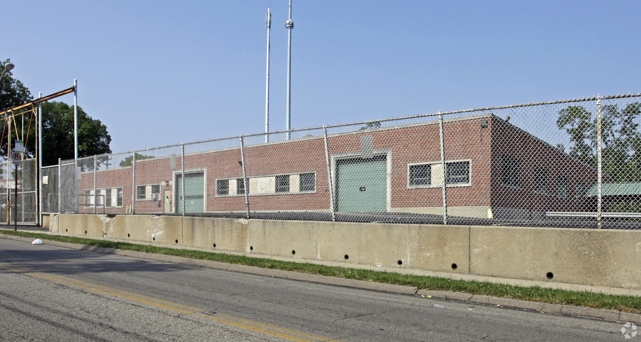6209 Simpson Ave, Cincinnati, OH for Sale