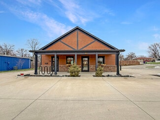 Indianola, IA Restaurant - 910 E 2nd Ave