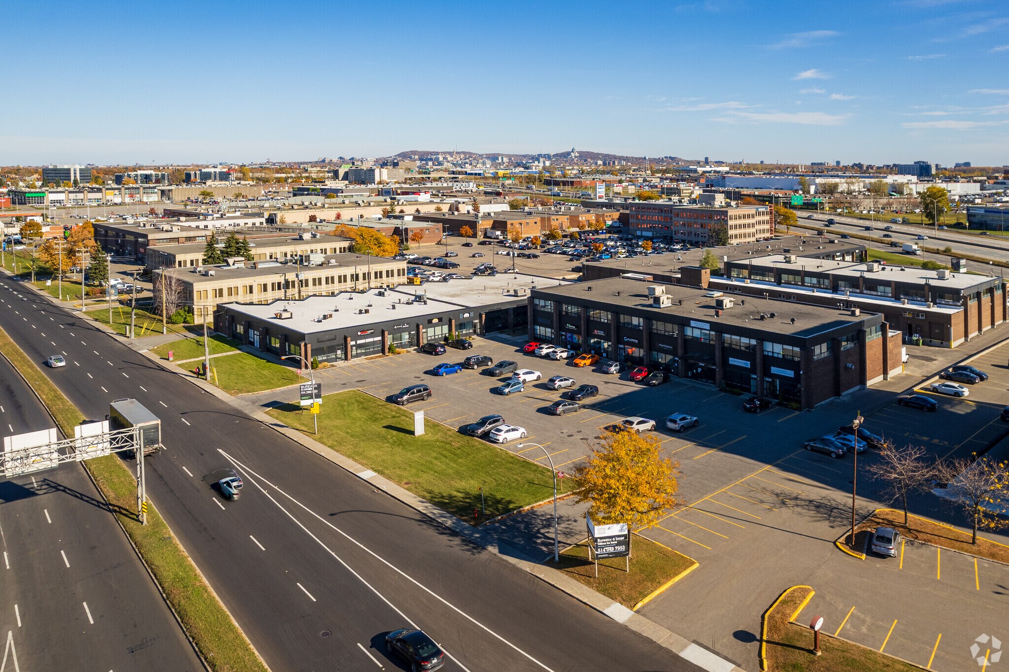 4000-4036 Boul De La Côte-Vertu, Montréal, QC for Rent