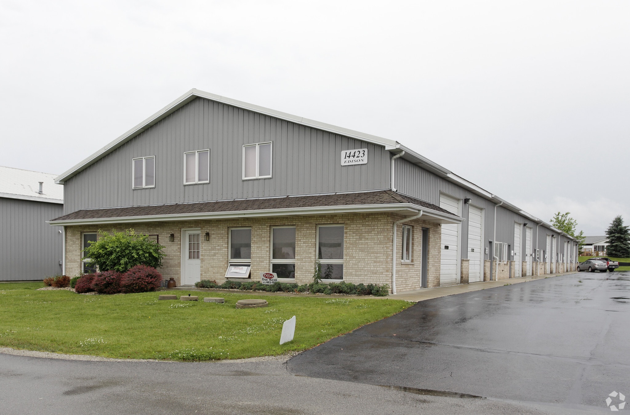 14423 W Edison Dr, New Lenox, IL for Sale