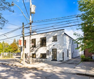 Toronto, ON undefined - 142-144 Vine Ave