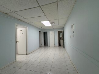 Woodside, NY Retail - 3078-30100 51st St