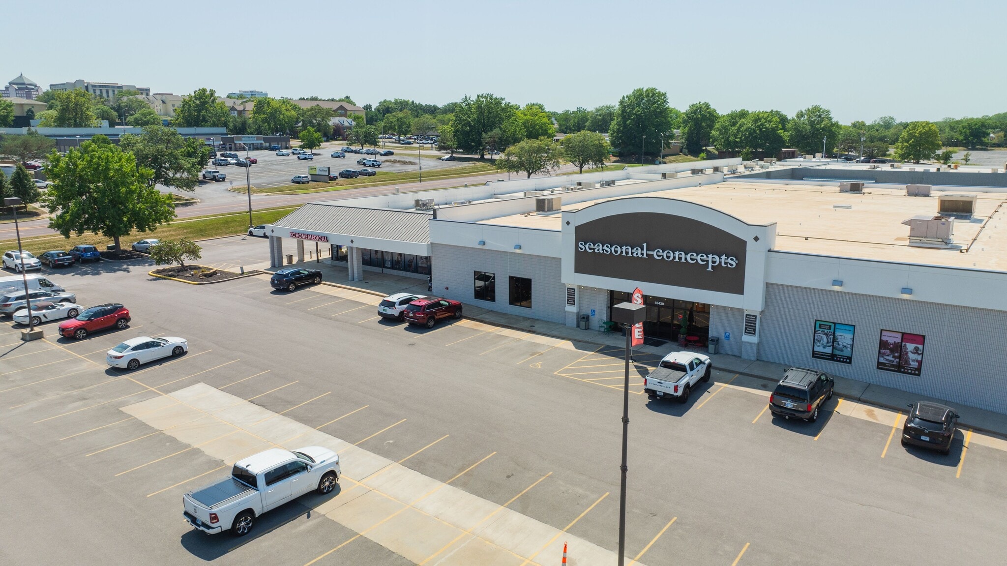 10360 Metcalf Ave, Overland Park, KS for Rent
