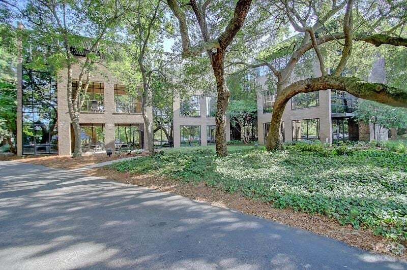 710 Johnnie Dodds Blvd, Mount Pleasant, SC for Sale